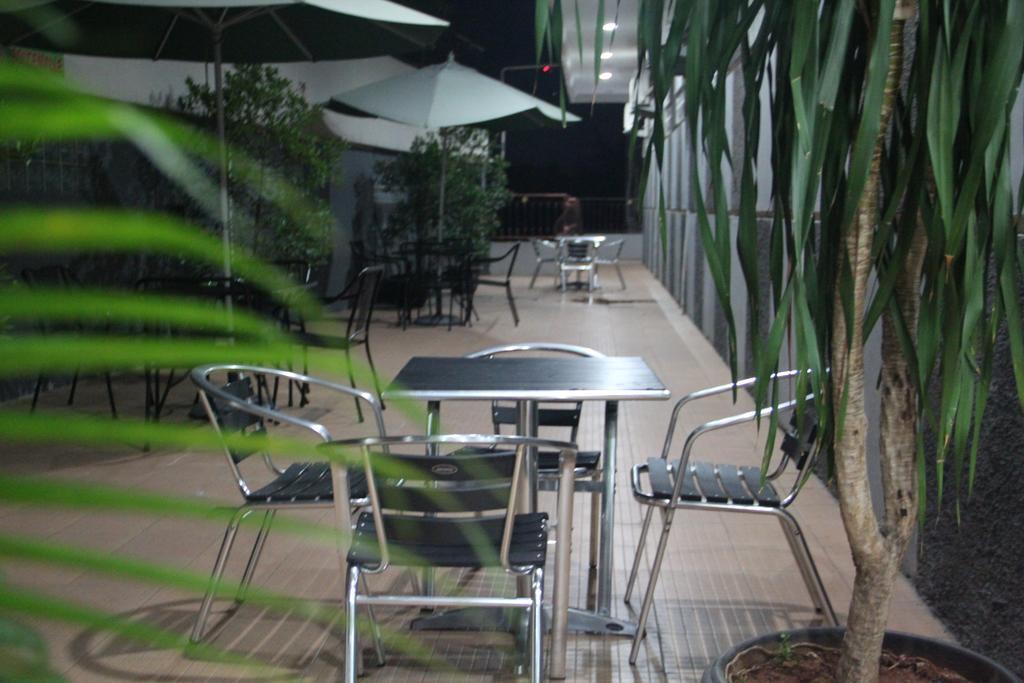 Flamengo Hotel Banten Екстер'єр фото